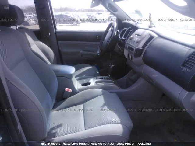 3TMLU42N86M006099 - 2006 TOYOTA TACOMA DOUBLE CAB 黑色 照片 5