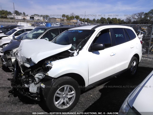 5XYZG3AB4CG096637 - 2012 HYUNDAI SANTA FE GLS WHITE photo 2