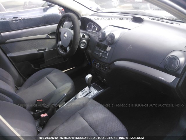 KL1TD56E79B392677 - 2009 CHEVROLET AVEO LS/LT Սև լուսանկար 5