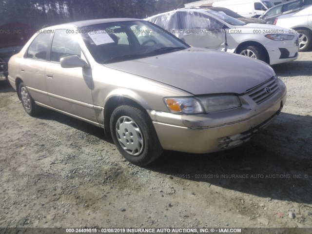 4T1BG22K5WU854249 - 1998 TOYOTA CAMRY CE/LE/XLE GOLD photo 1