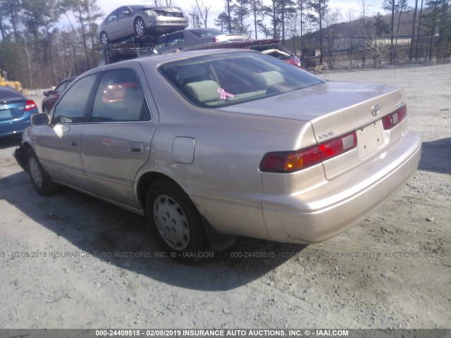 4T1BG22K5WU854249 - 1998 TOYOTA CAMRY CE/LE/XLE GOLD photo 3