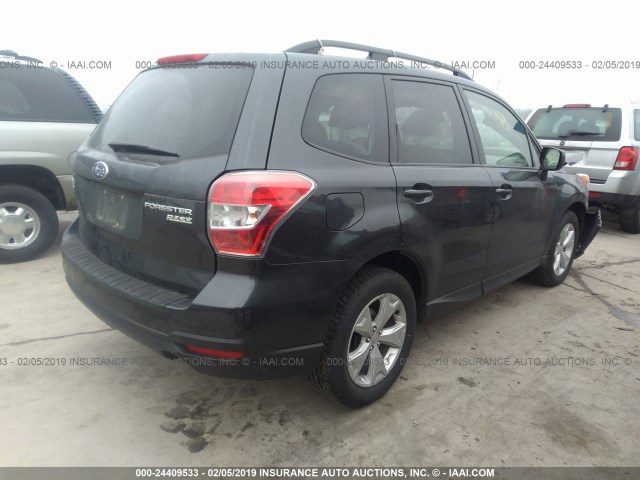 JF2SJADC6FH490102 - 2015 SUBARU FORESTER 2.5I PREMIUM GRAY photo 4