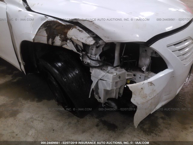 4T1BE46K89U856707 - 2009 TOYOTA CAMRY SE/LE/XLE თეთრი ფოტო 6