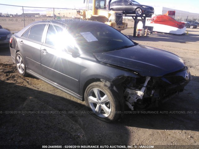 4T1BK3EK3AU102784 - 2010 TOYOTA CAMRY SE/LE/XLE 灰色 照片 1