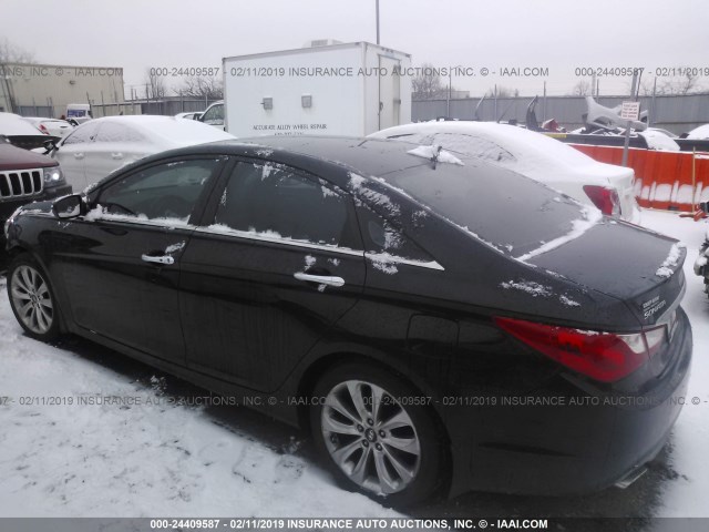 5NPEC4AB6BH315590 - 2011 HYUNDAI SONATA SE/LIMITED BLACK photo 3