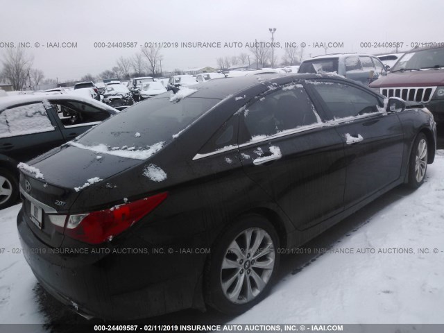 5NPEC4AB6BH315590 - 2011 HYUNDAI SONATA SE/LIMITED BLACK photo 4