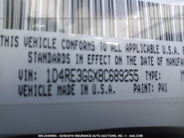 1D4RE3GGXBC689255 - 2011 DODGE DURANGO HEAT WHITE photo 9