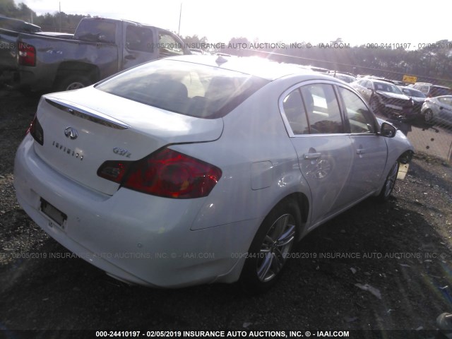 JN1CV6AR4AM253933 - 2010 INFINITI G37 WHITE photo 4