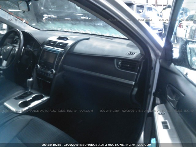 4T1BF1FK5EU827798 - 2014 TOYOTA CAMRY L/SE/LE/XLE 黑色 照片 5