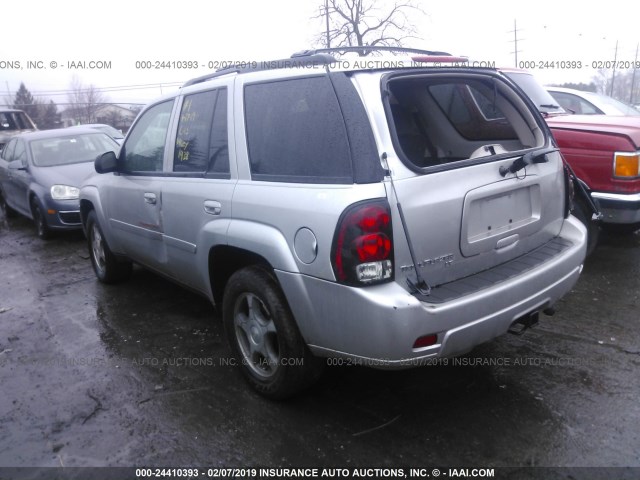 1GNDT13S882131938 - 2008 CHEVROLET TRAILBLAZER LS/LT SILVER photo 3