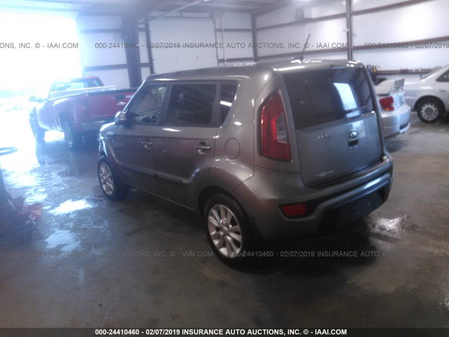 KNDJT2A69D7488839 - 2013 KIA SOUL +/!/SPORT GRAY photo 3