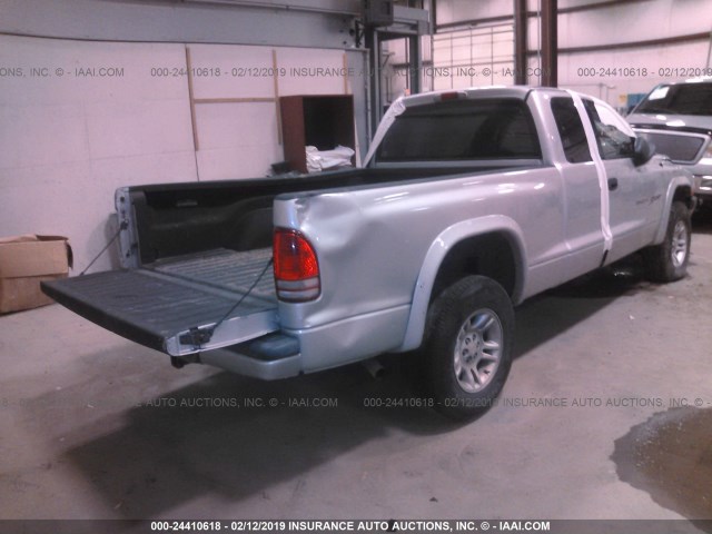 1B7GG22N81S260425 - 2001 DODGE DAKOTA SILVER photo 4