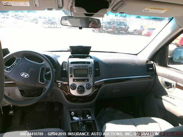 5NMSG3ABXAH345155 - 2010 HYUNDAI SANTA FE GLS SILVER photo 4