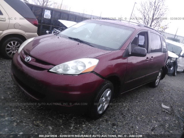 5TDZK23C18S121762 - 2008 TOYOTA SIENNA CE/LE MAROON photo 2