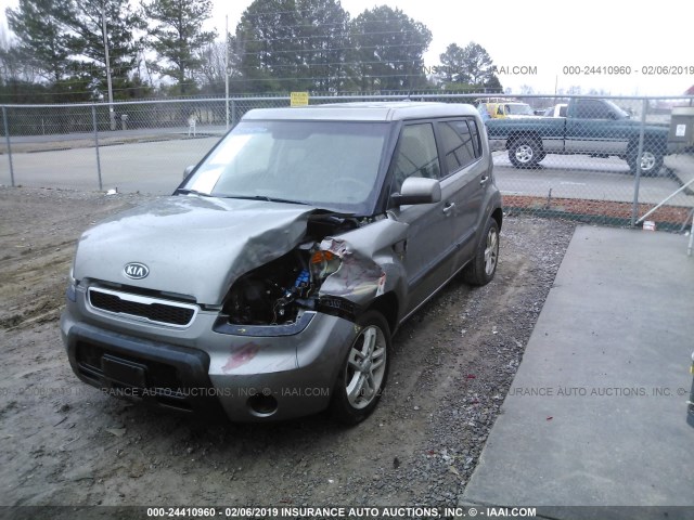 KNDJT2A22B7226073 - 2011 KIA SOUL +/!/SPORT GRAY photo 2