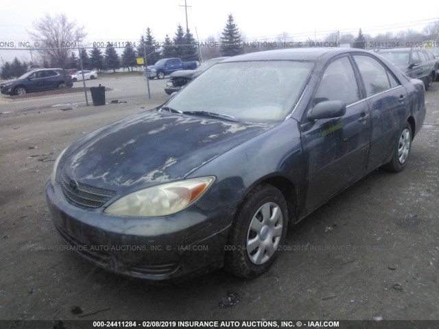 4T1BE32K13U142716 - 2003 TOYOTA CAMRY LE/XLE/SE BLUE photo 2