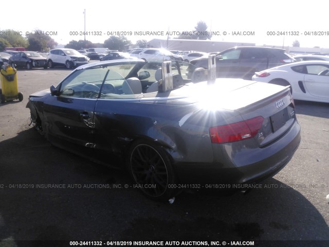 WAUD2AFH3HN003162 - 2017 AUDI A5 SPORT GRAY photo 3