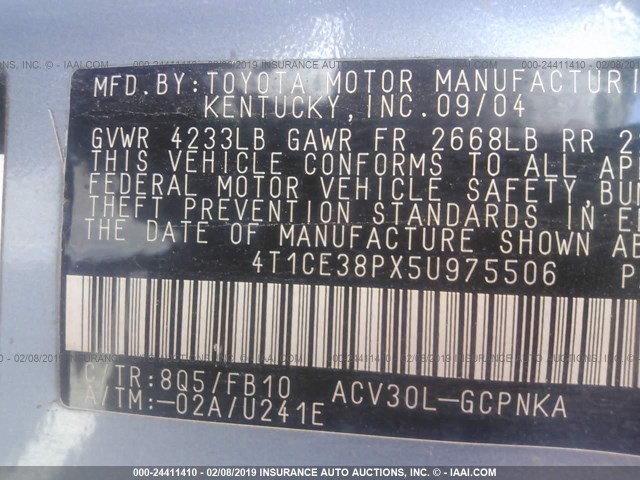 4T1CE38PX5U975506 - 2005 TOYOTA CAMRY SOLARA SE/SLE BLUE photo 9