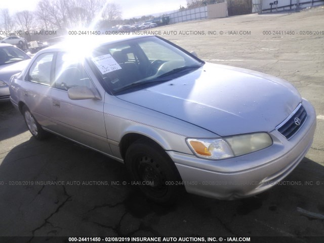 4T1BG22K01U059991 - 2001 TOYOTA CAMRY CE/LE/XLE TAN photo 1