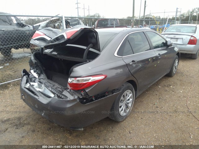 4T4BF1FK9GR574347 - 2016 TOYOTA CAMRY LE/XLE/SE/XSE 灰色 照片 4