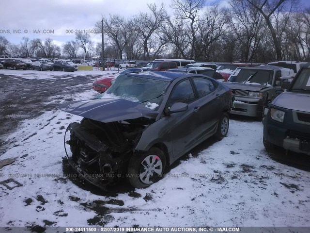 KMHCT4AE3GU078082 - 2016 HYUNDAI ACCENT SE GRAY photo 2