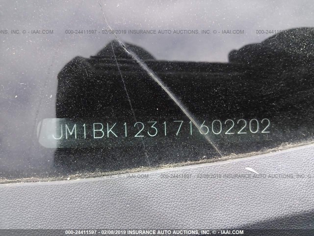 JM1BK123171602202 - 2007 MAZDA 3 S BLUE photo 9