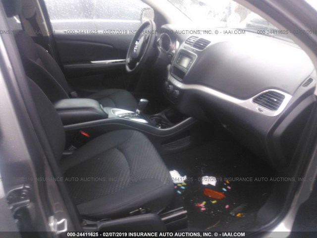 3C4PDDBG6CT246207 - 2012 DODGE JOURNEY SXT GRAY photo 5