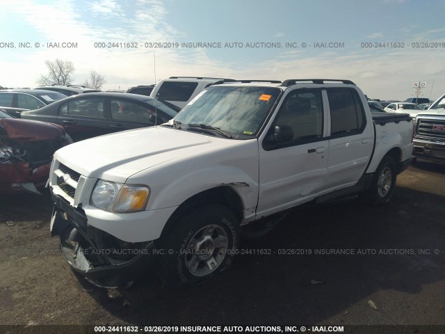 1FMZU77K45UB45596 - 2005 FORD EXPLORER SPORT TR  WHITE photo 2