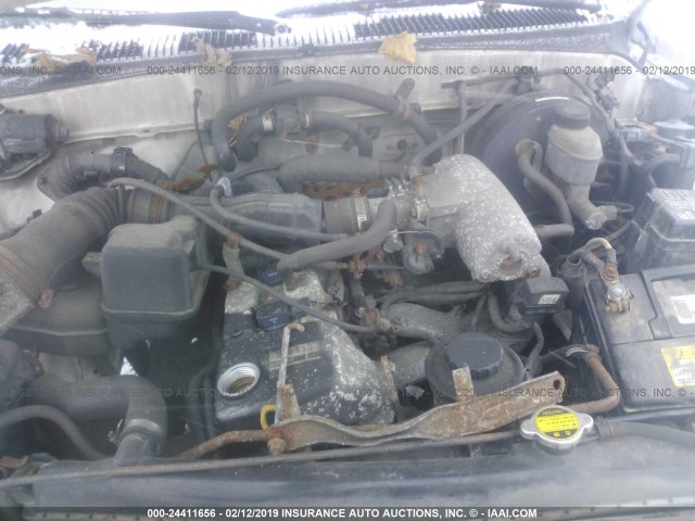 5TENL42N01Z739643 - 2001 TOYOTA TACOMA WHITE photo 10