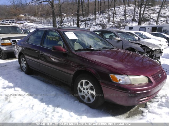 JT2BF22K7X0149445 - 1999 TOYOTA CAMRY LE/XLE Қызыл фото 1
