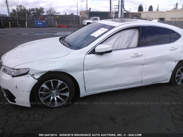 19UUB1F37GA014471 - 2016 ACURA TLX WHITE photo 6