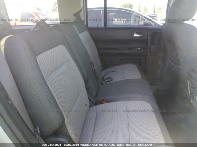 2FMGK5BC7ABA39158 - 2010 FORD FLEX SE SILVER photo 8