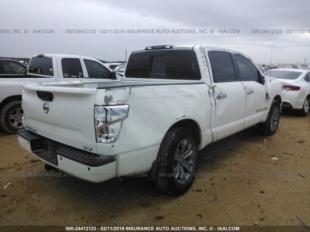 1N6AA1E65JN507529 - 2018 NISSAN TITAN SV/SL/PLATINUM RESERVE WHITE photo 4