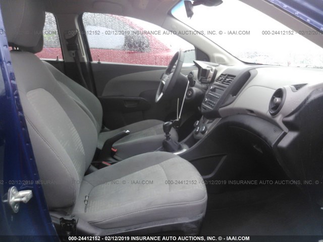 1G1JB6SH1C4227188 - 2012 CHEVROLET SONIC LS BLUE photo 5