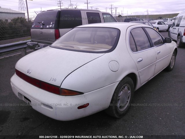 JNKAY21D6SM203544 - 1995 INFINITI J30 WHITE photo 4