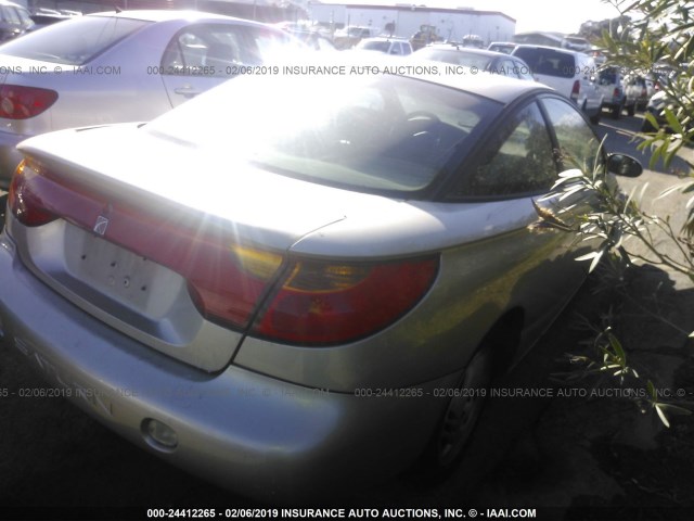 1G8ZY14721Z350718 - 2001 SATURN SC2 GOLD photo 4