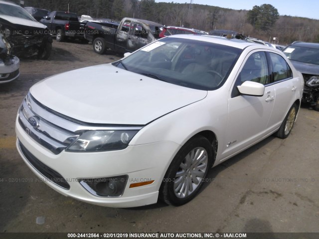 3FADP0L33AR294780 - 2010 FORD FUSION HYBRID WHITE photo 2