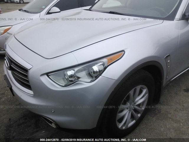 JN8AS1MU6CM121540 - 2012 INFINITI FX35 SILVER photo 6