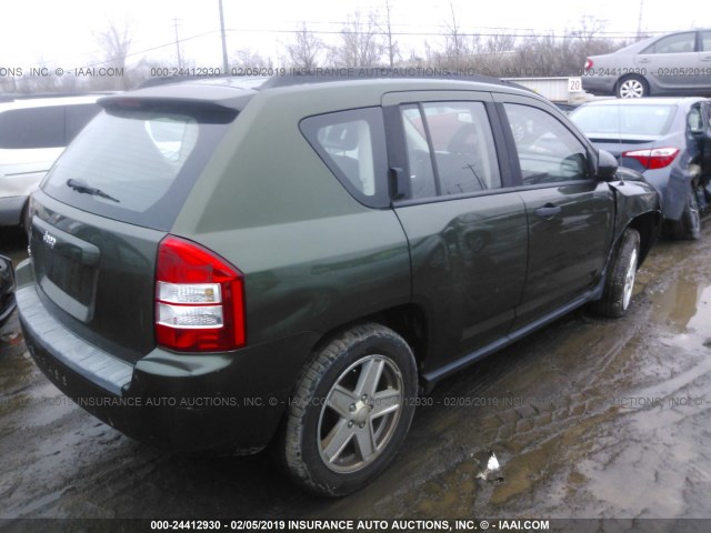 1J8FF47W97D415677 - 2007 JEEP COMPASS GREEN photo 4