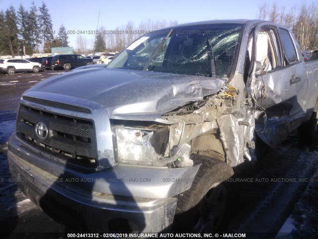 5TFUY5F17BX186119 - 2011 TOYOTA TUNDRA DOUBLE CAB SR5 SILVER photo 6