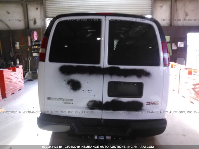 1GTZ7TBA9E1101470 - 2014 GMC SAVANA G3500 WHITE photo 8