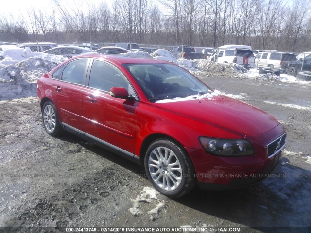 YV1MS682552061726 - 2005 VOLVO S40 T5 RED photo 1