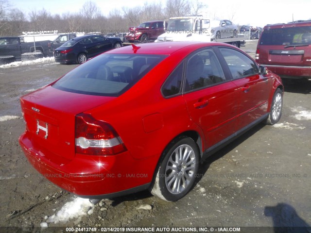 YV1MS682552061726 - 2005 VOLVO S40 T5 RED photo 4
