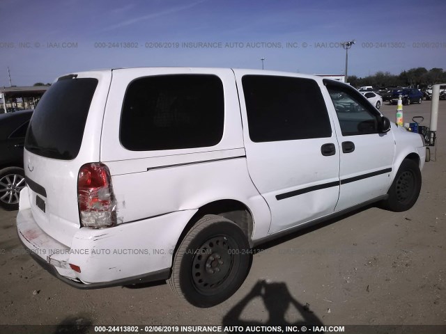 1GBDV13158D206596 - 2008 CHEVROLET UPLANDER INCOMPLETE WHITE photo 4