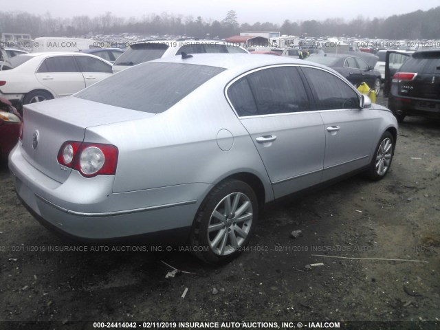 WVWJK7AN8AE064213 - 2010 VOLKSWAGEN PASSAT KOMFORT SILVER photo 4