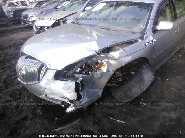 1G4HJ5EM1BU126769 - 2011 BUICK LUCERNE CXL SILVER photo 6