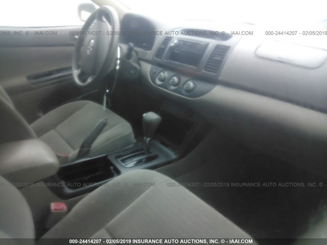 4T1BE32KX6U107676 - 2006 TOYOTA CAMRY LE/XLE/SE GOLD photo 5