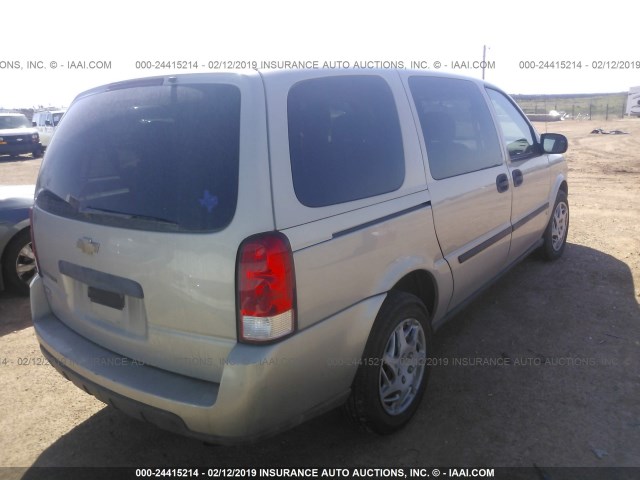 1GNDV23WX8D187287 - 2008 CHEVROLET UPLANDER LS BEIGE photo 4