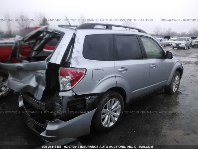 JF2SHAEC1CH438981 - 2012 SUBARU FORESTER LIMITED SILVER photo 4