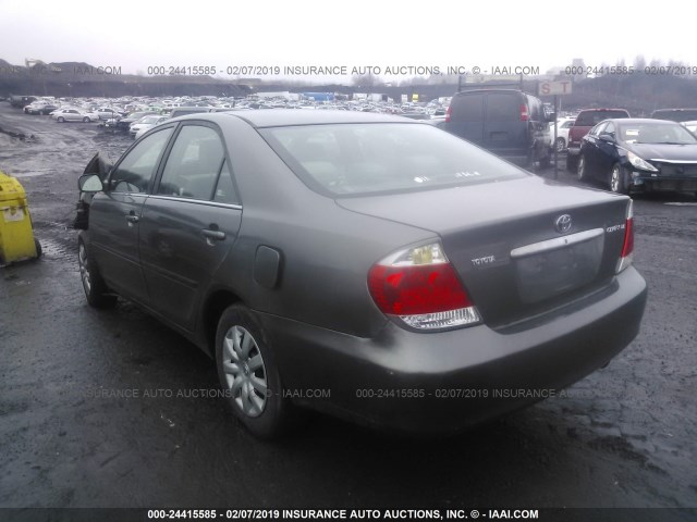 4T1BE32K06U725377 - 2006 TOYOTA CAMRY LE/XLE/SE GRAY photo 3